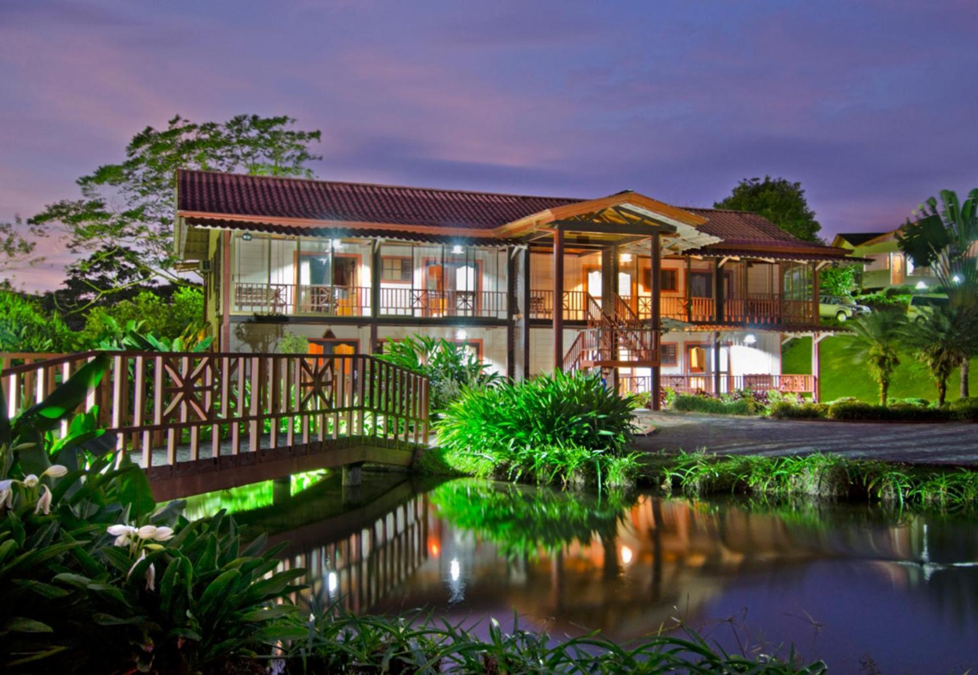 Montana De Fuego Mountain Resort & Spa La Fortuna Rom bilde