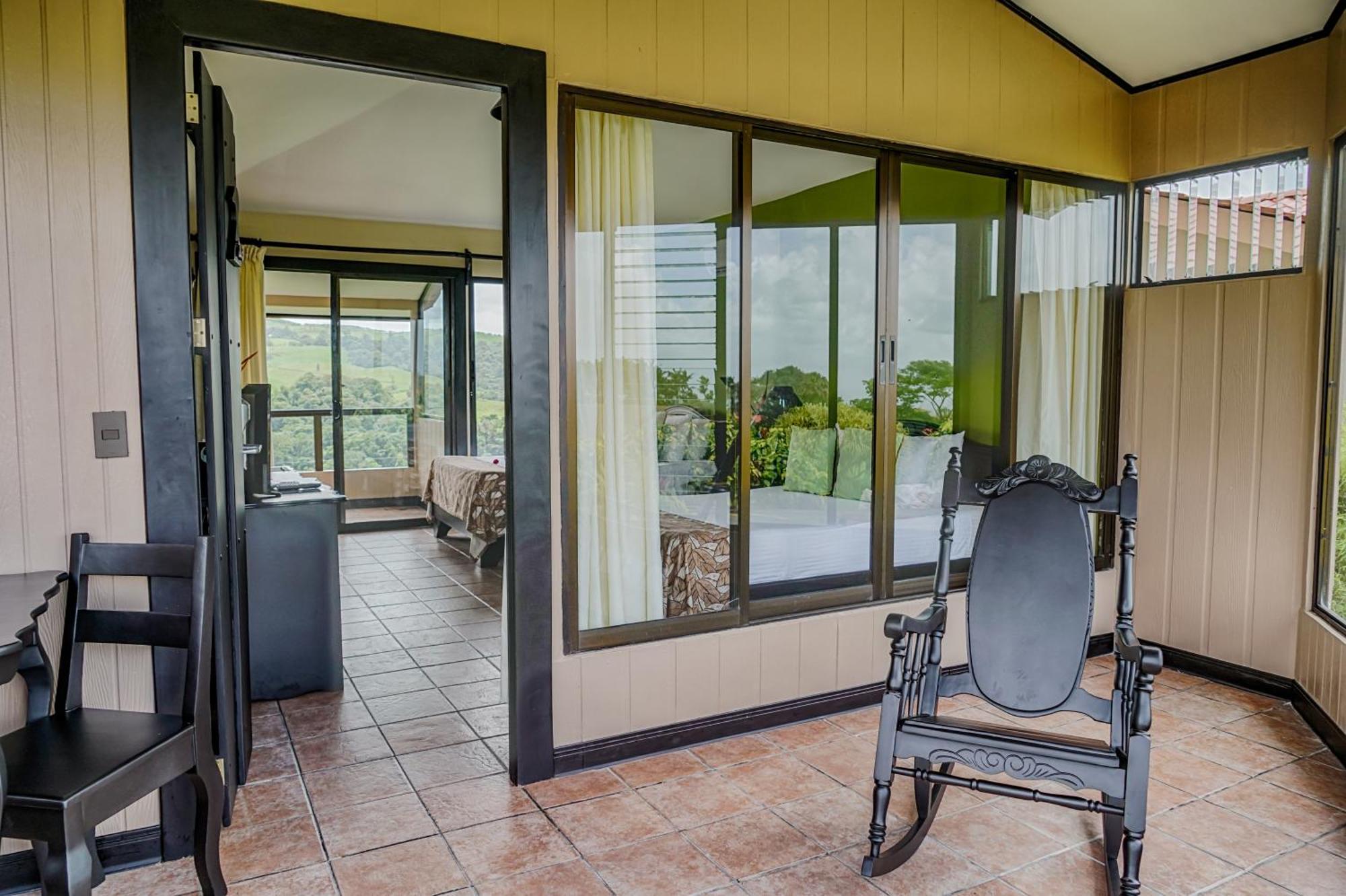 Montana De Fuego Mountain Resort & Spa La Fortuna Rom bilde