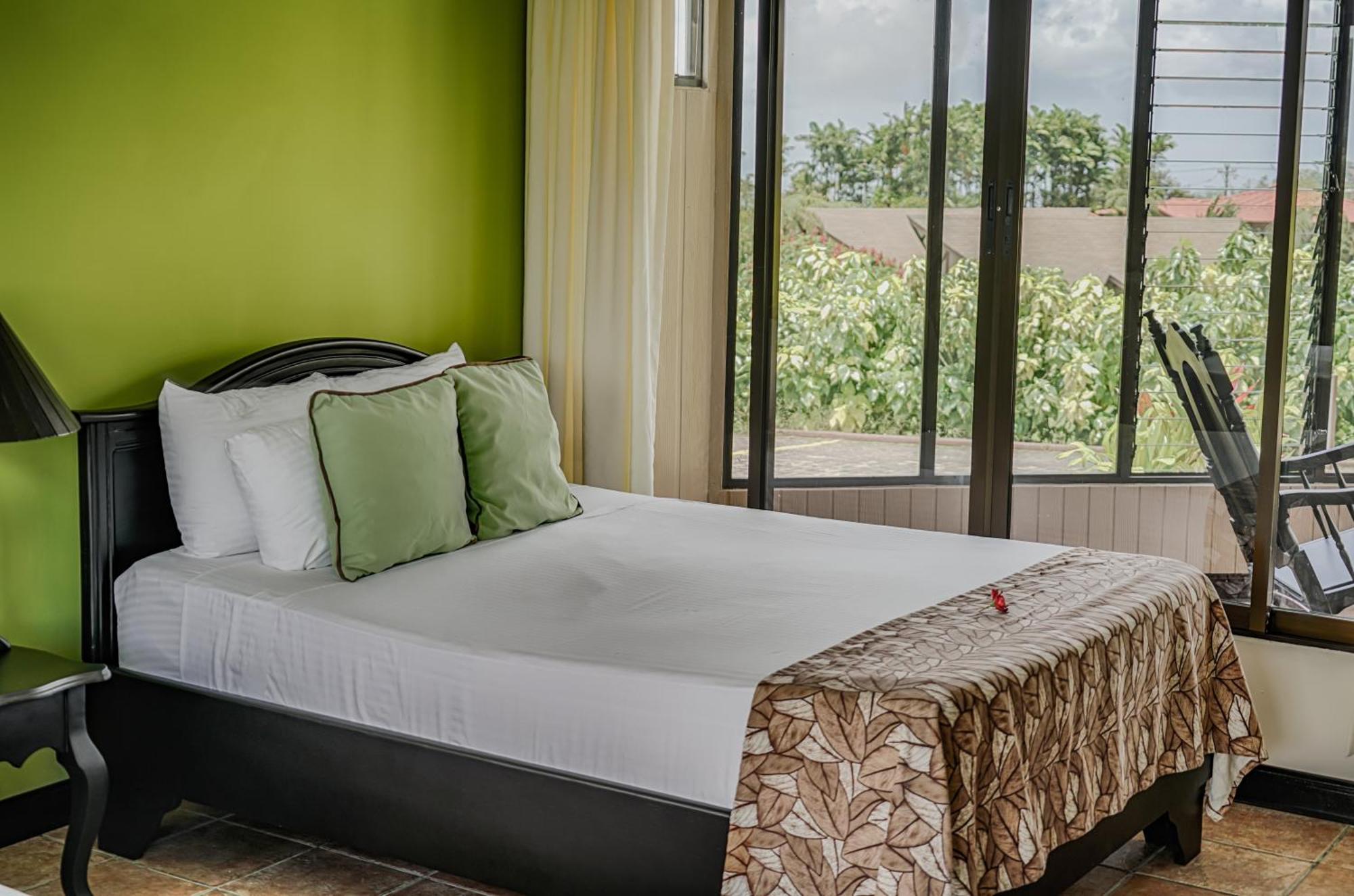 Montana De Fuego Mountain Resort & Spa La Fortuna Rom bilde